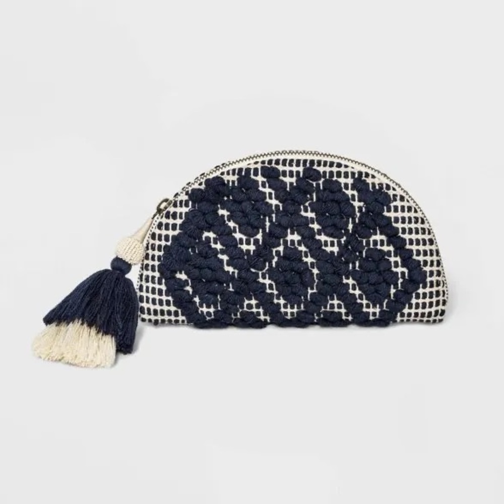 Universal Thread Navy And Cream Patterned Clutch - image 1